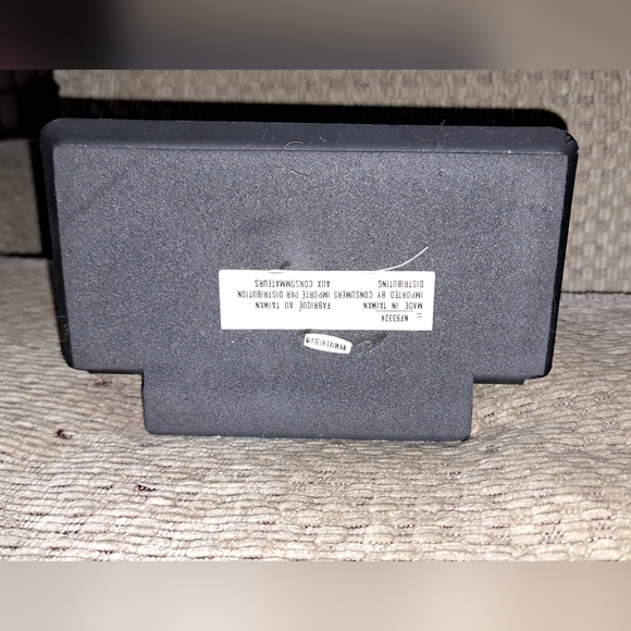 Vintage Three Barrel Coin Dispenser With Metal Stand - Picture 5 of 5